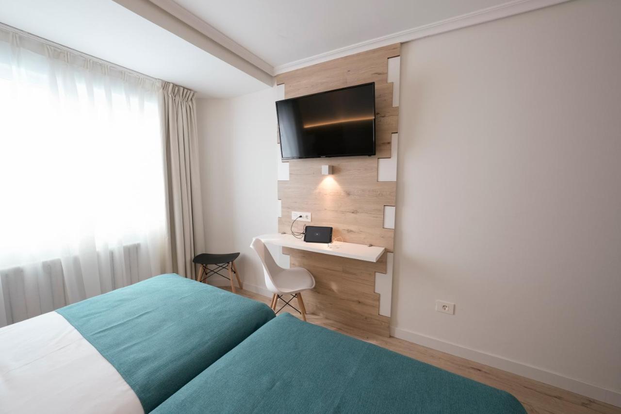 Hotel Vida Finisterre Centro Luaran gambar